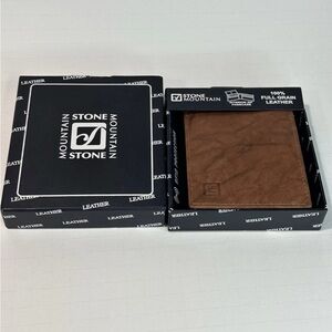 Stone Mountain Accessories Tan Leather Key Holder